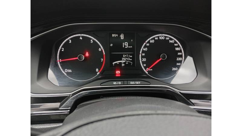 VOLKSWAGEN - POLO - 2024/2025 - Branca - R$ 79.990,00