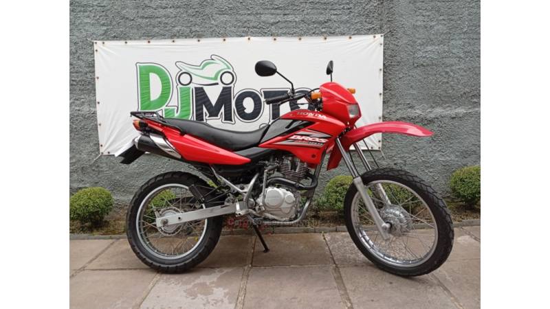 HONDA - NXR 125 - 2005/2005 - Vermelha - R$ 8.500,00