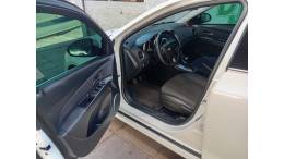 CHEVROLET - CRUZE - 2013/2013 - Branca - R$ 63.990,00