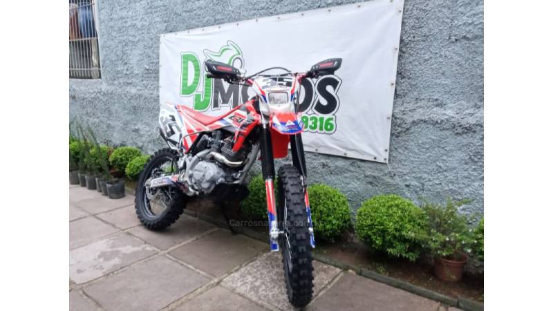 HONDA - CRF 230F - 2010/2010 - Vermelha - R$ 11.990,00