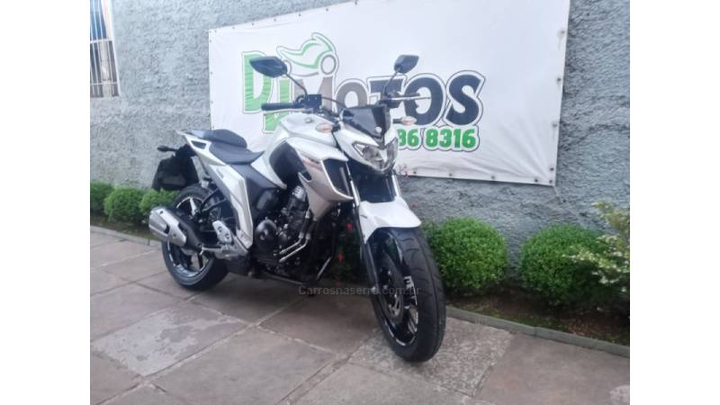 YAMAHA - FAZER - 2018/2019 - Branca - R$ 19.990,00