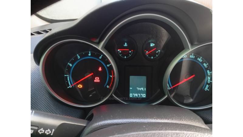 CHEVROLET - CRUZE - 2013/2013 - Branca - R$ 63.990,00
