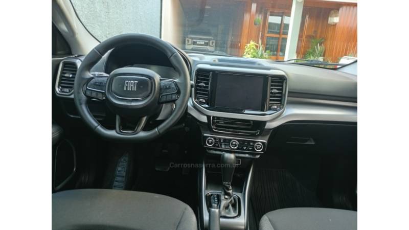 FIAT - TORO - 2023/2023 - Branca - R$ 121.990,00