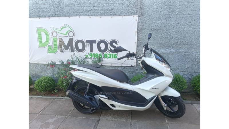 HONDA - PCX - 2014/2014 - Branca - R$ 11.900,00