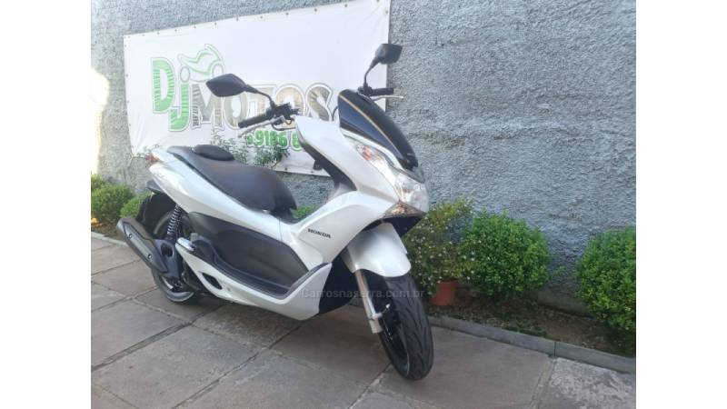 HONDA - PCX - 2014/2014 - Branca - R$ 11.900,00
